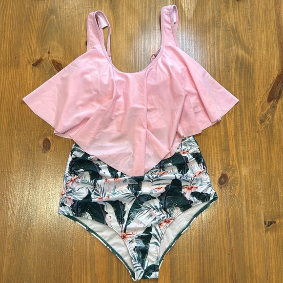 Other - Pink & Floral flowy Bikini high ruched waisted swim NWOT Large